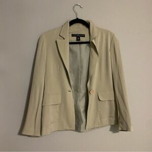 Vintage Look Josephine Chaus Soft Green Women's Blazer with Button